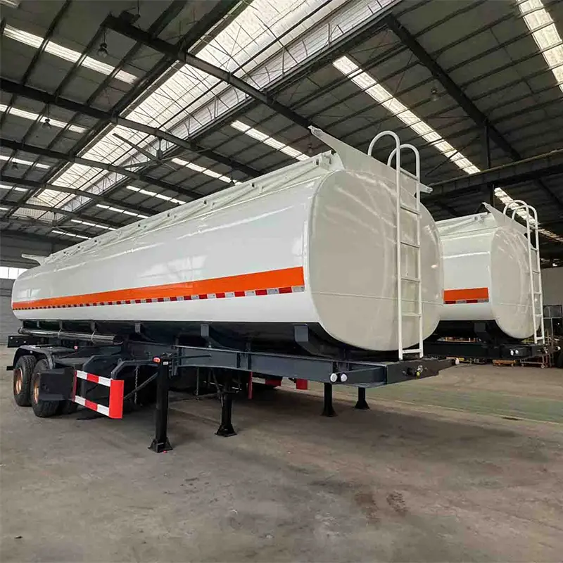 Semi-reboque tanque de combustível com suspensão bogie